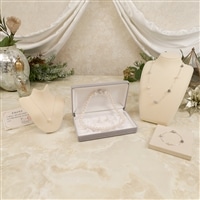 伊勢志摩産本真珠3点セット マルチカラー本真珠特典付（8.5-9mm）【週刊新潮】